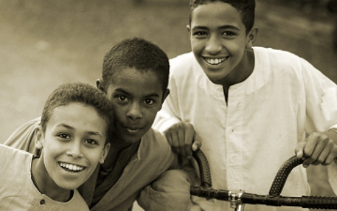 中年会有大波折的姓名