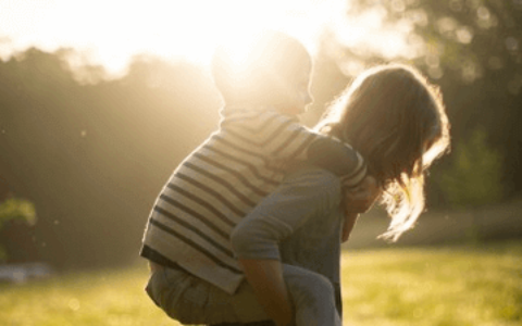 起名字时要注意三才间的生克关系