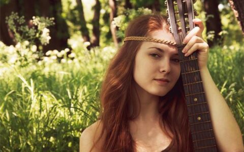 文艺少见的英文名